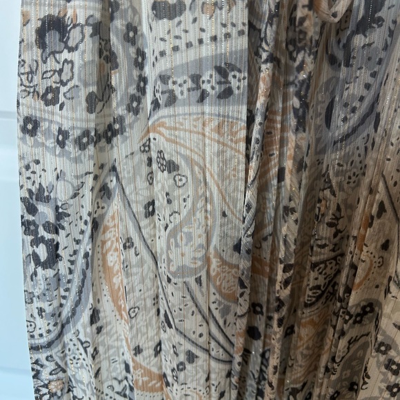 Paisley Print Halter Neck dress - Picture 2 of 8